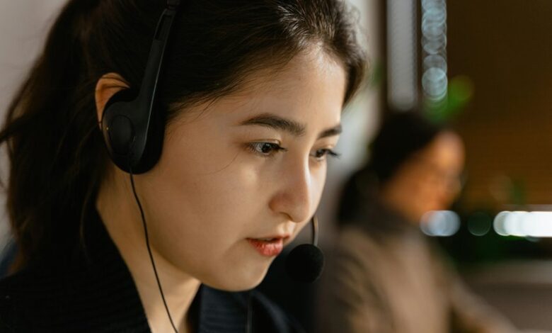 customer support phone number