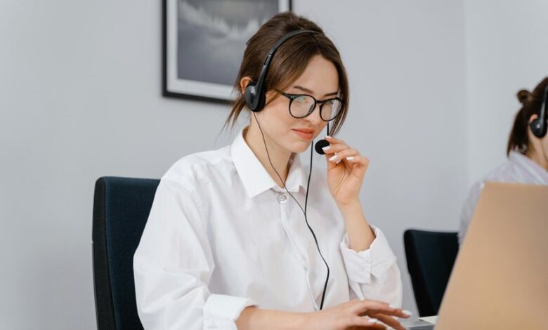helpdesk contact number provided