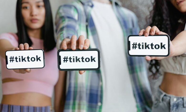 keyword popularity increases online