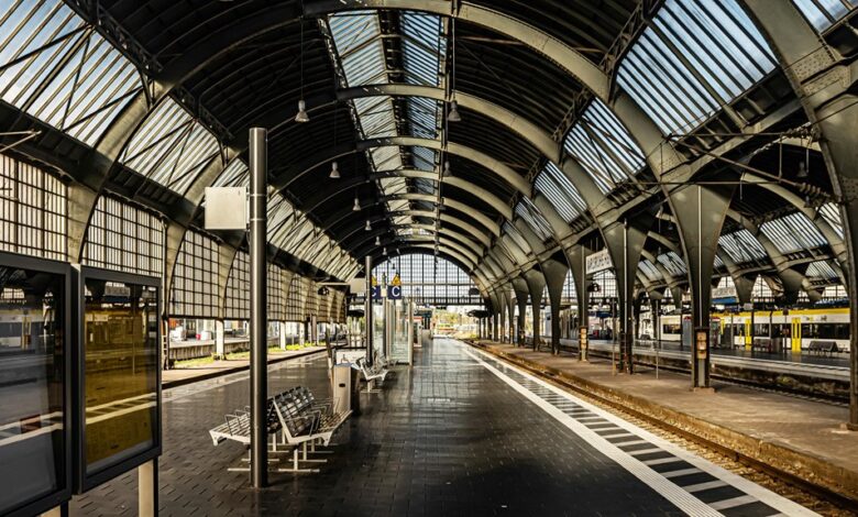 news platform discovery hub